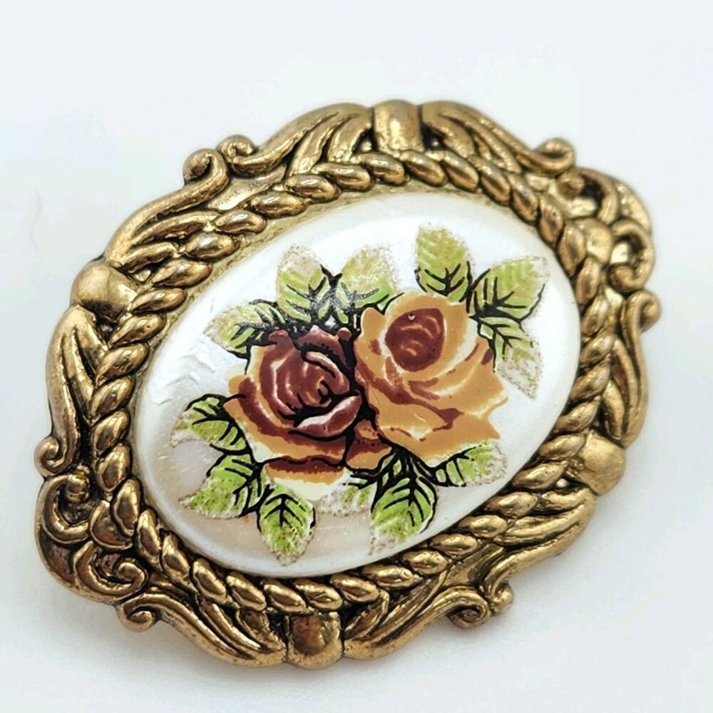 Vintage Estate Cameo Style Cottagecore C-Clasp Floral Transfer Oval Pin Brooch